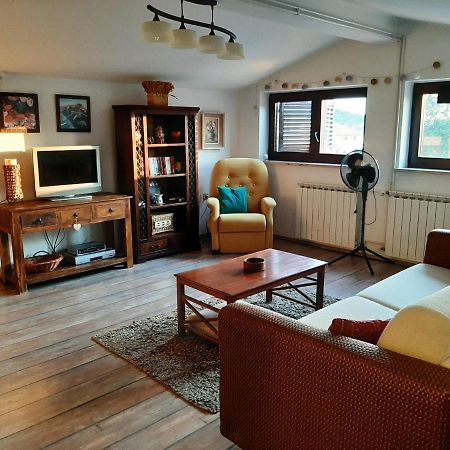 באניולה Nice, Cosy Studio Apartment With Shared Outdoor Pool מראה חיצוני תמונה