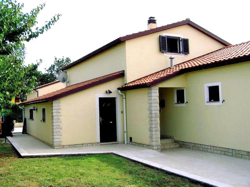 באניולה Nice, Cosy Studio Apartment With Shared Outdoor Pool מראה חיצוני תמונה